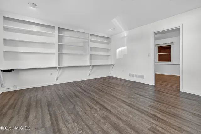 $6,500 | 55 Locust Street, Unit B, Greenwich, CT 06830