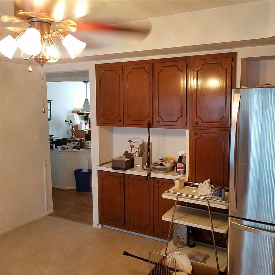 2233 Frazho Road Warren, MI 48091 - Photo 24 of 36 31340106-23.JPG