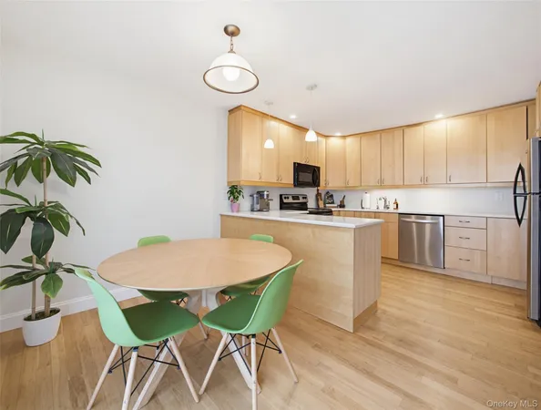$455,000 | 1 Heritage Drive, Unit J, New City, NY 10956
