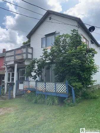 $89,900 | 6 Dean Street, Randolph, NY 14772