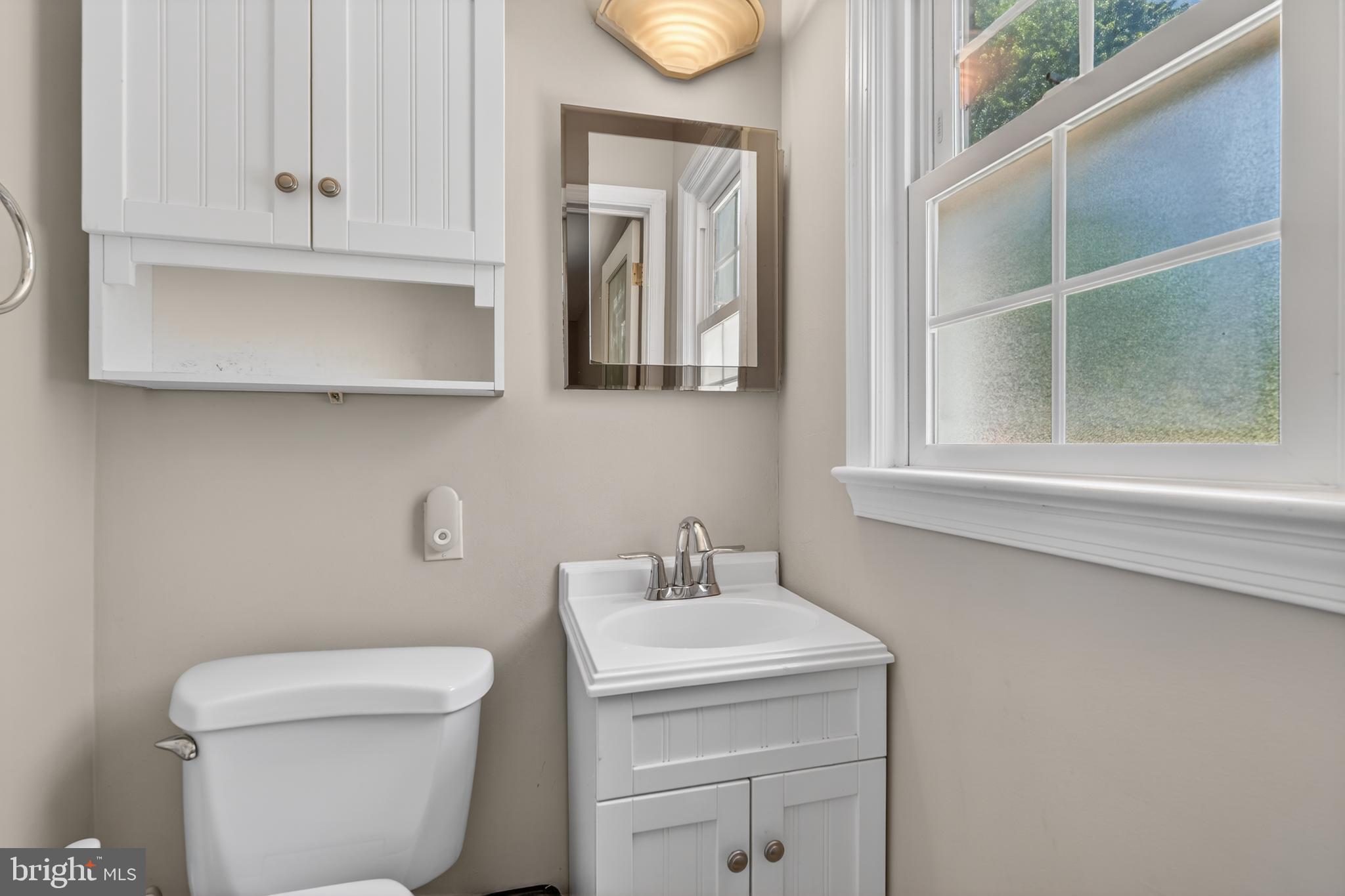 6727 Newington Road Lorton, VA 22079 - Photo 22 of 51