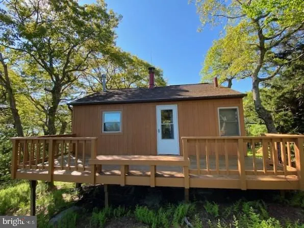 $189,000 | 39 Kile Knob Road, Franklin, WV 26807