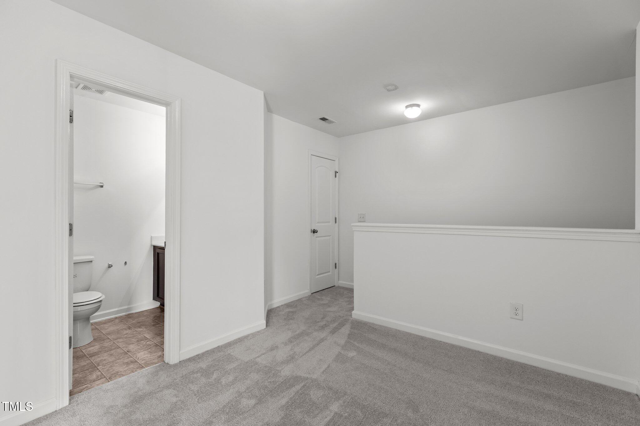 3816 Mike Levi Court Raleigh, NC 27610 - Photo 22 of 32 25-web-or-mls-2N6A9198