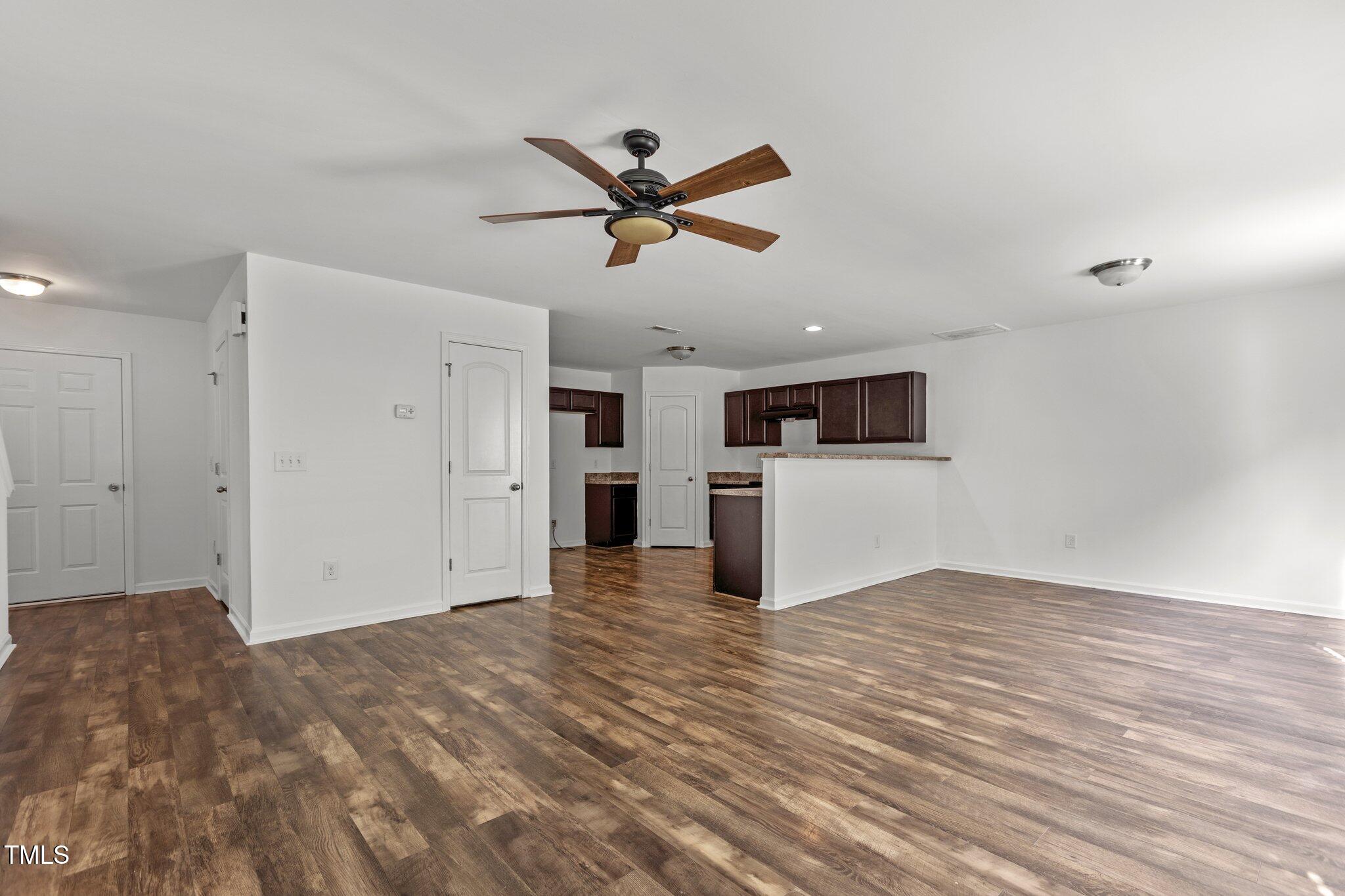 3816 Mike Levi Court Raleigh, NC 27610 - Photo 10 of 32 13-web-or-mls-2N6A9162