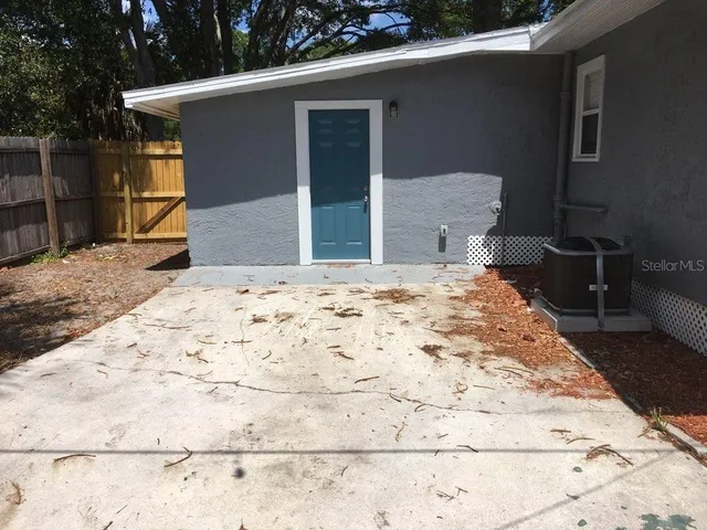 $1,750 | 3450 17th Avenue South, St. Petersburg, FL 33711