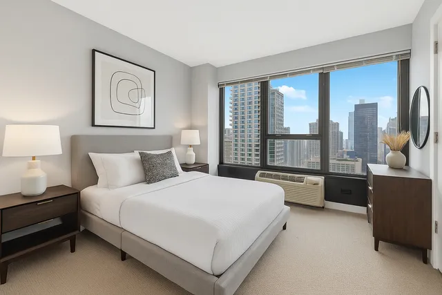 $3,450 | 30 East Huron Street, Unit 3602, Chicago, IL 60611