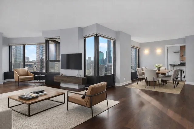 $3,450 | 30 East Huron Street, Unit 3602, Chicago, IL 60611