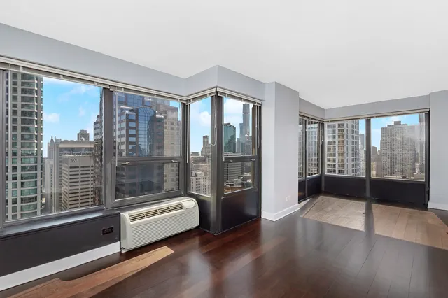 $3,450 | 30 East Huron Street, Unit 3602, Chicago, IL 60611