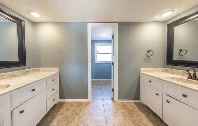 $290,000 | 304 Cactus Drive, Levelland, TX 79336