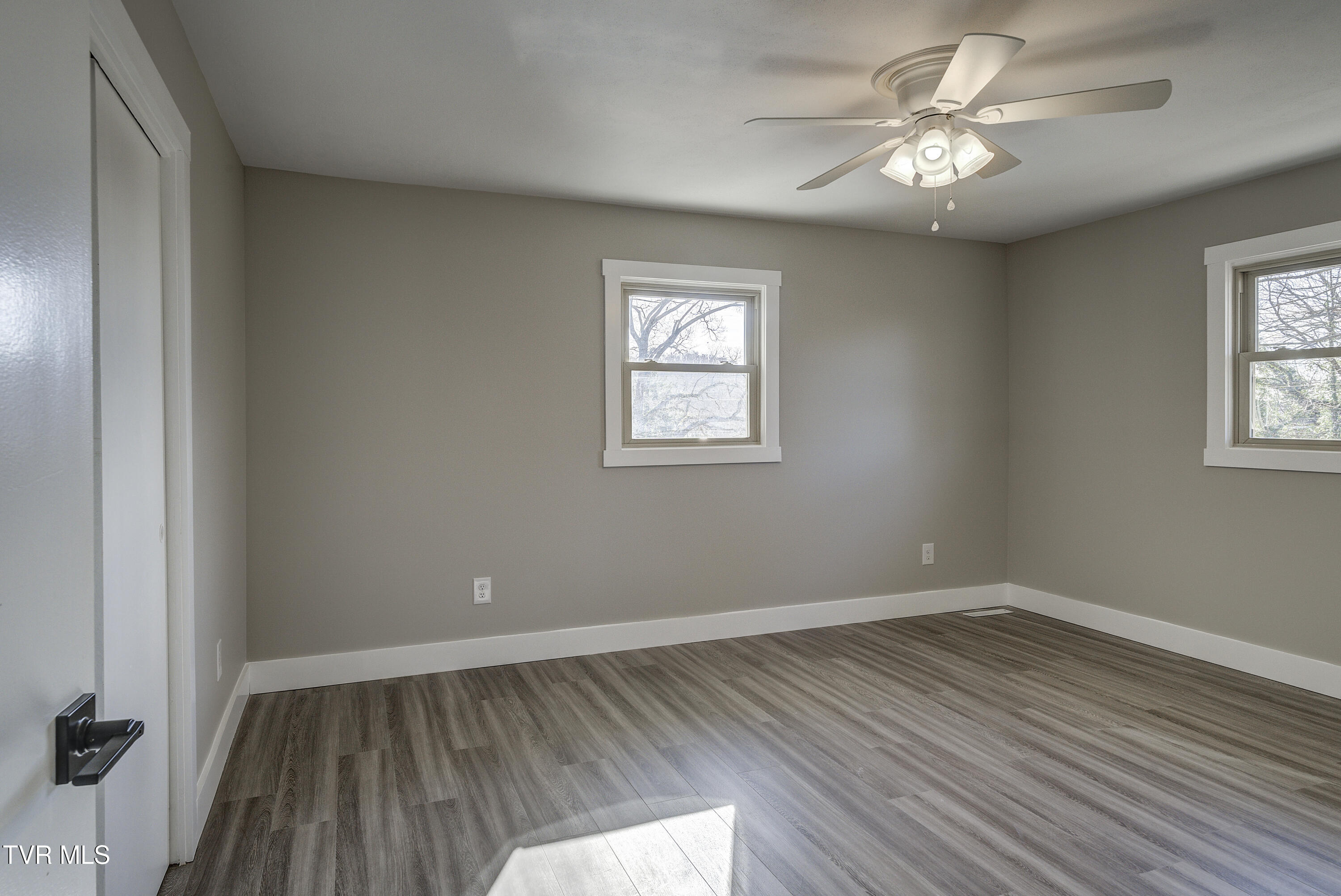4407 Mitchell Road Kingsport, TN 37664 - Photo 28 of 67 MItchell-21