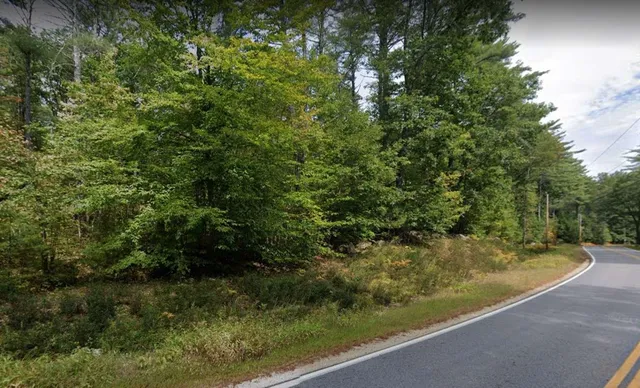 $2,200,000 | 400 Scruton Pond Road, Barrington, NH 03825