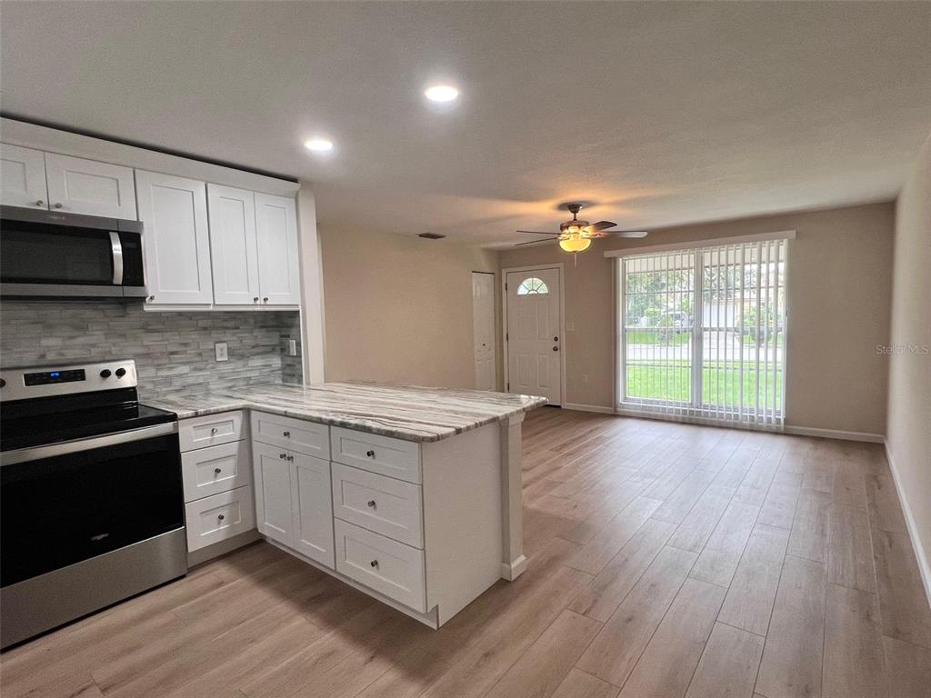 7020 Wentworth Way New Port Richey, FL 34655 - Photo 3 of 18