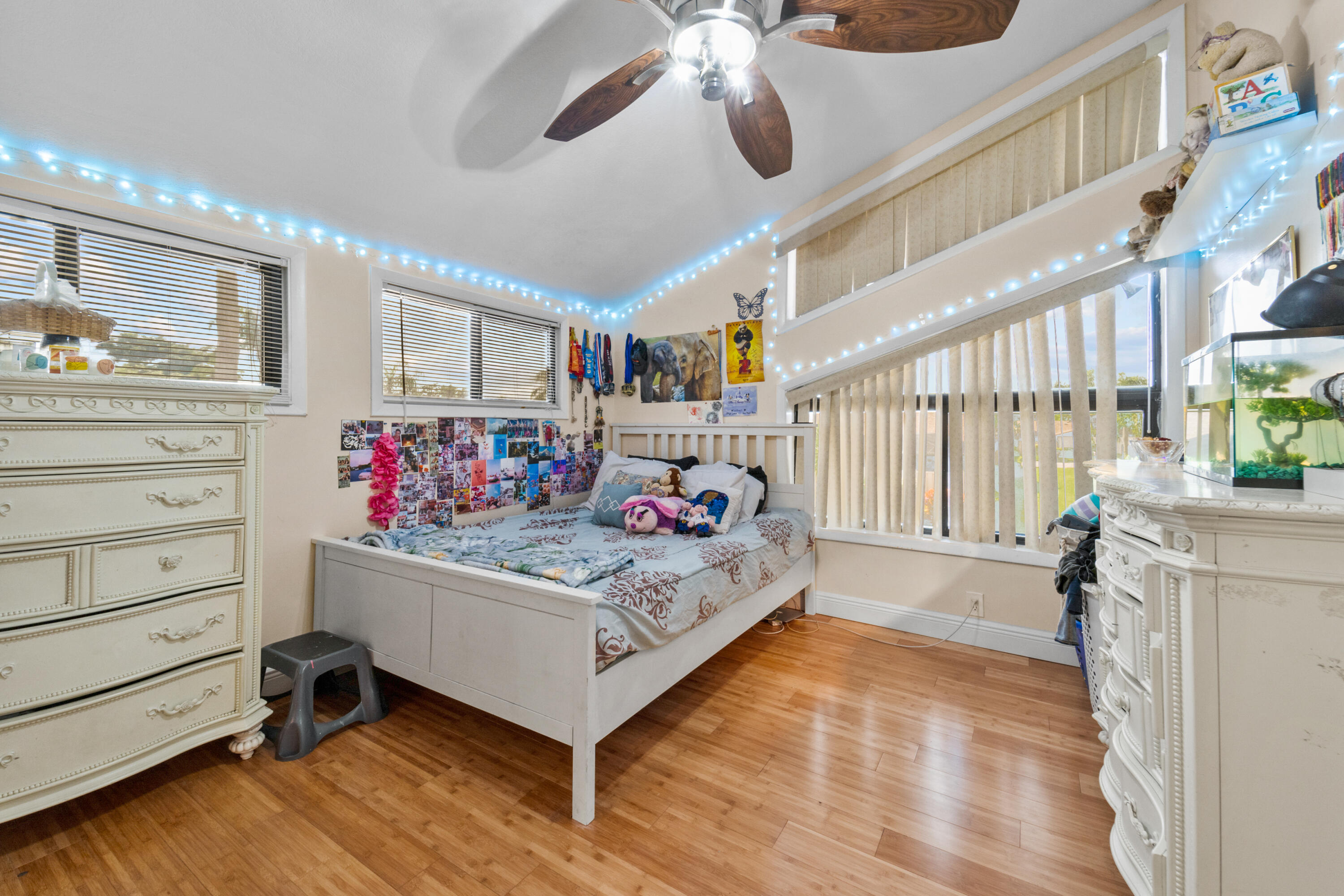 9641 Boca Gardens Parkway, Unit D Boca Raton, FL 33496 - Photo 24 of 27 3rd bedroom - upstairs