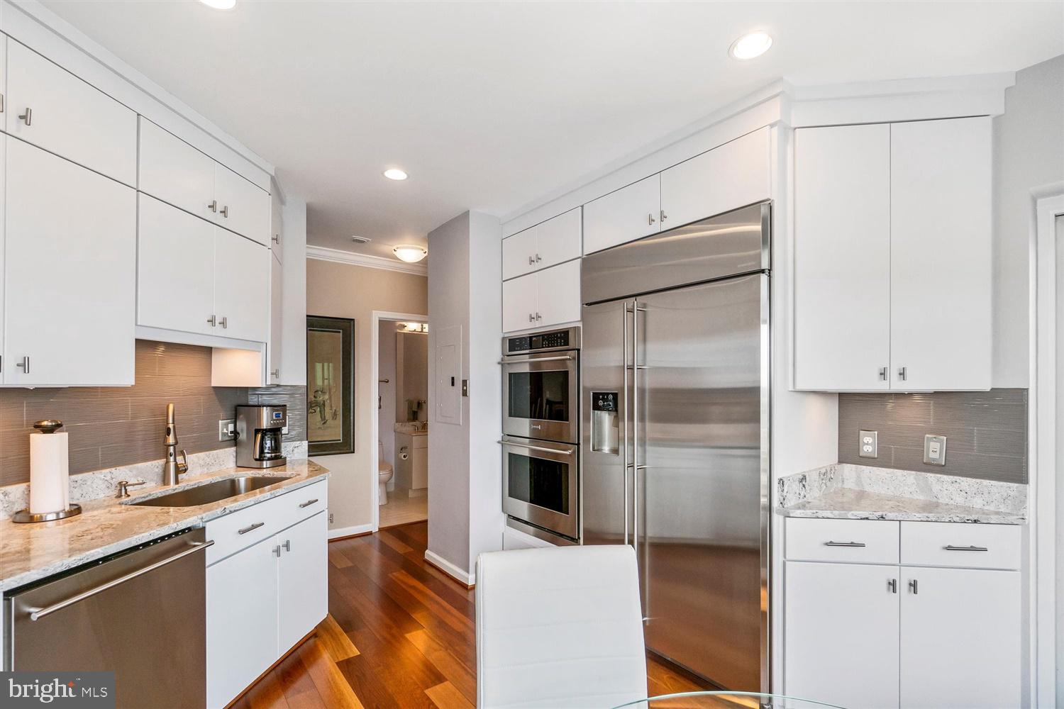 100 Harborview Drive, Unit 2104 Baltimore, MD 21230 - Photo 31 of 39