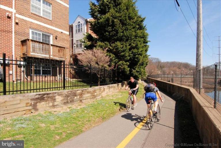 3048 South Glebe Road Arlington, VA 22206 - Photo 28 of 30 Community Amenities 1