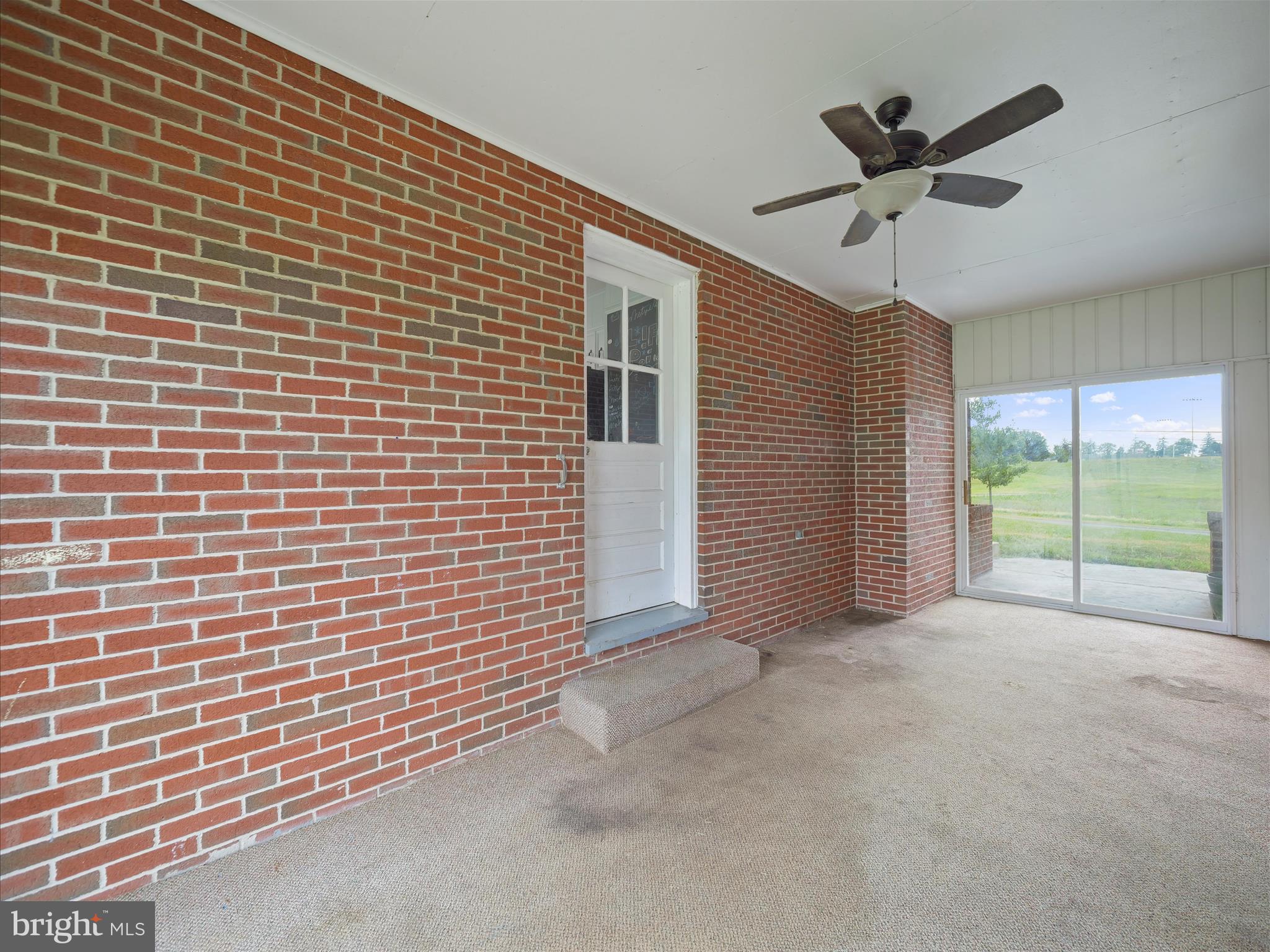 169 School House Road St. Thomas, PA 17252 - Photo 24 of 31 Breezeway