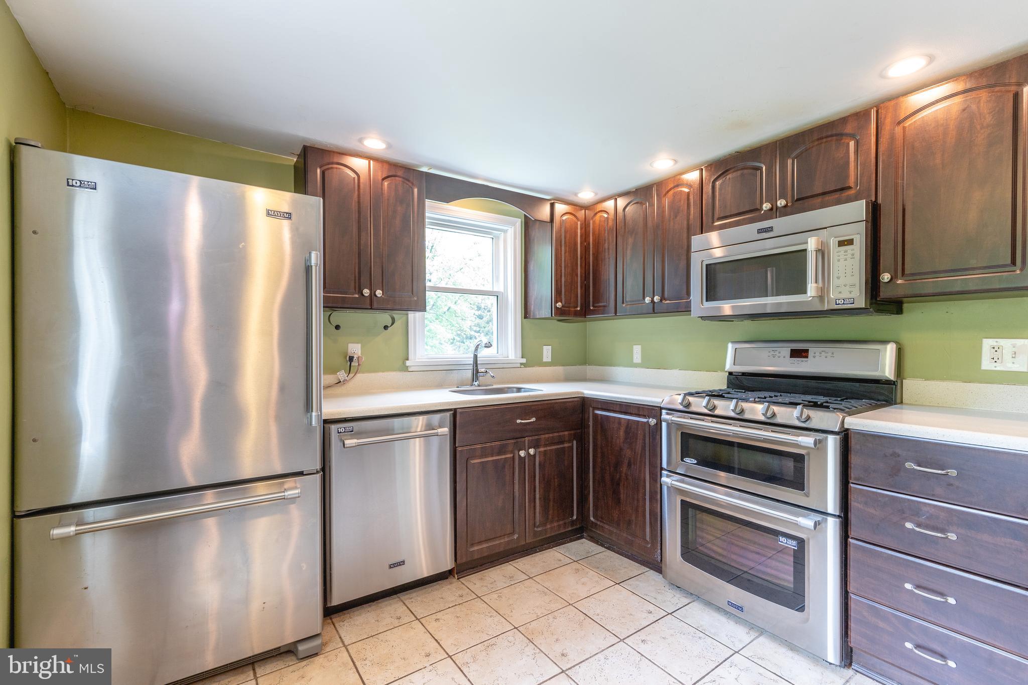 555 Boot Road West Chester, PA 19380 - Photo 3 of 30