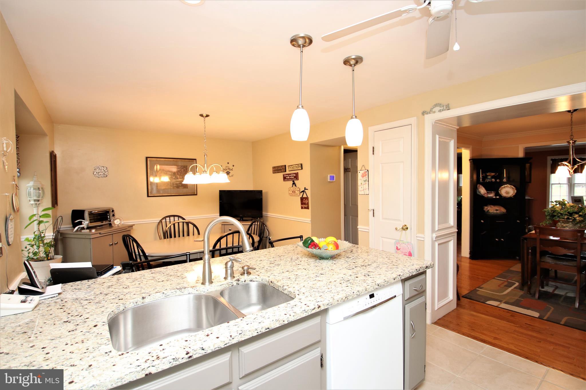 8016 Broken Reed Court Frederick, MD 21701 - Photo 14 of 36 Kitchen looking to Dining