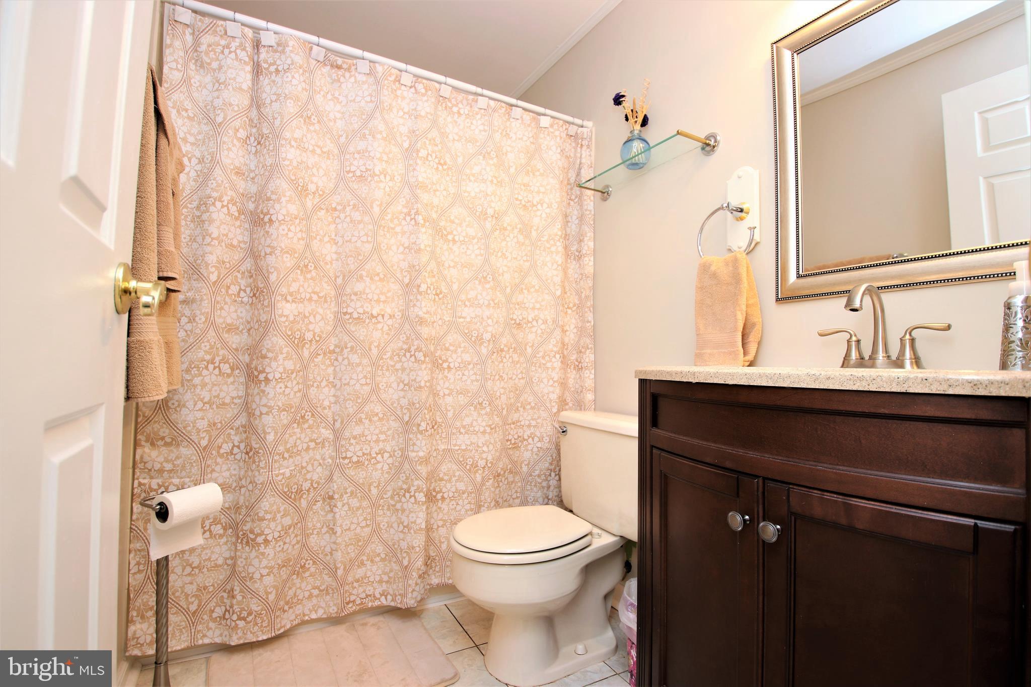 8016 Broken Reed Court Frederick, MD 21701 - Photo 23 of 36 Upper Level Full Bath