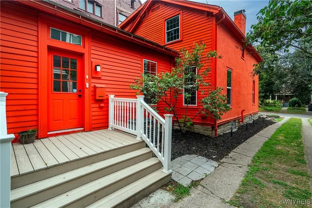 $2,900 | 77 Ashland Avenue, Buffalo, NY 14222