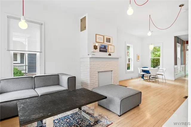 $2,900 | 77 Ashland Avenue, Buffalo, NY 14222