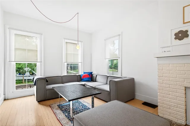 $2,900 | 77 Ashland Avenue, Buffalo, NY 14222