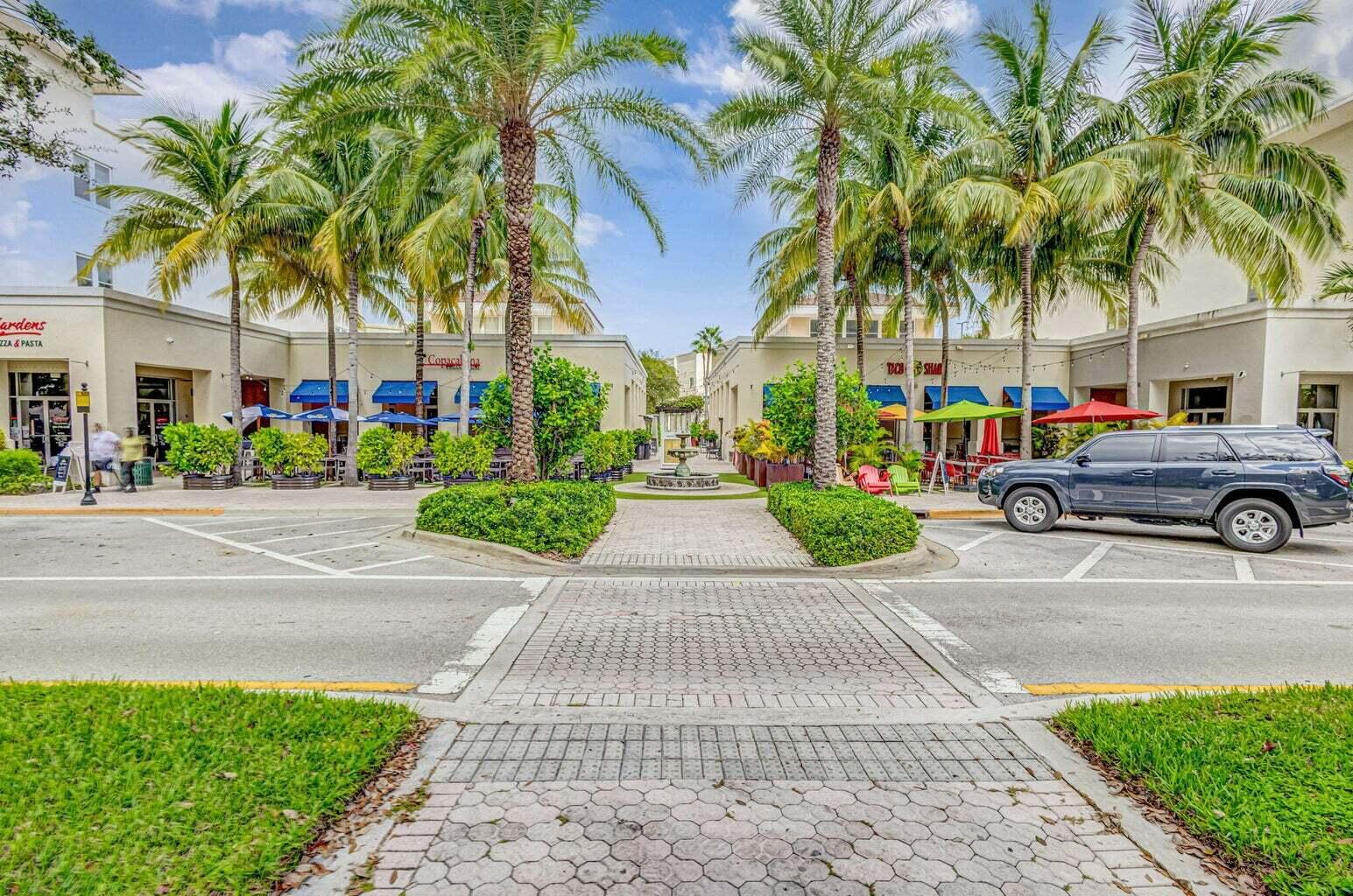 4736 Chancellor Drive, Unit 11 Jupiter, FL 33458 - Photo 33 of 35 20241211121807679089000000-o