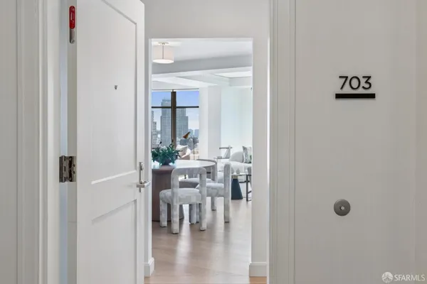 $3,300,000 | 875 California Street, Unit 703, San Francisco, CA 94108