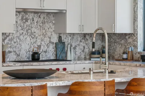 $3,300,000 | 875 California Street, Unit 703, San Francisco, CA 94108