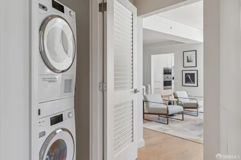 $3,300,000 | 875 California Street, Unit 703, San Francisco, CA 94108