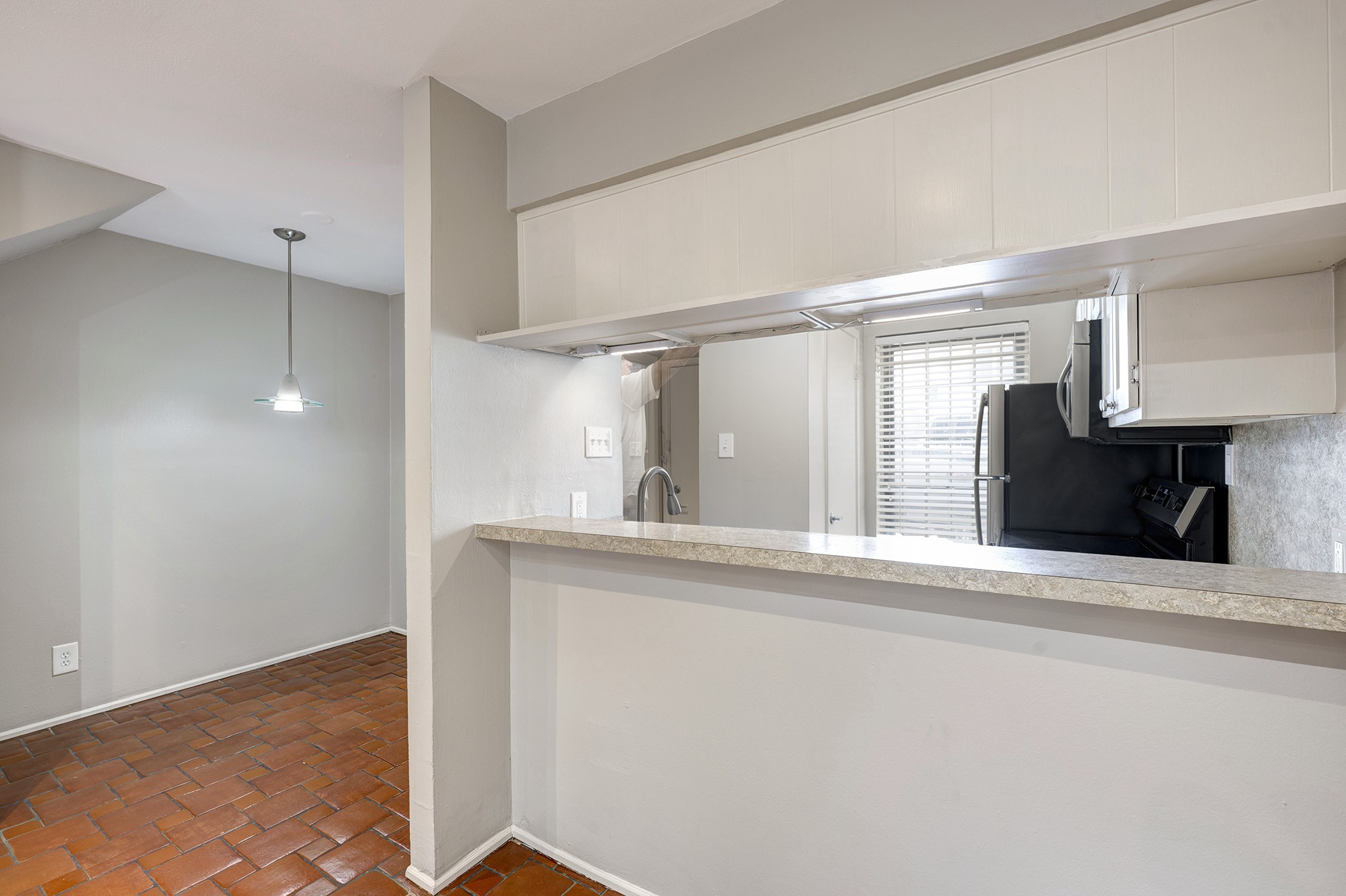 1205 Autrey Street, Unit 15 Houston, TX 77006 - Photo 4 of 11