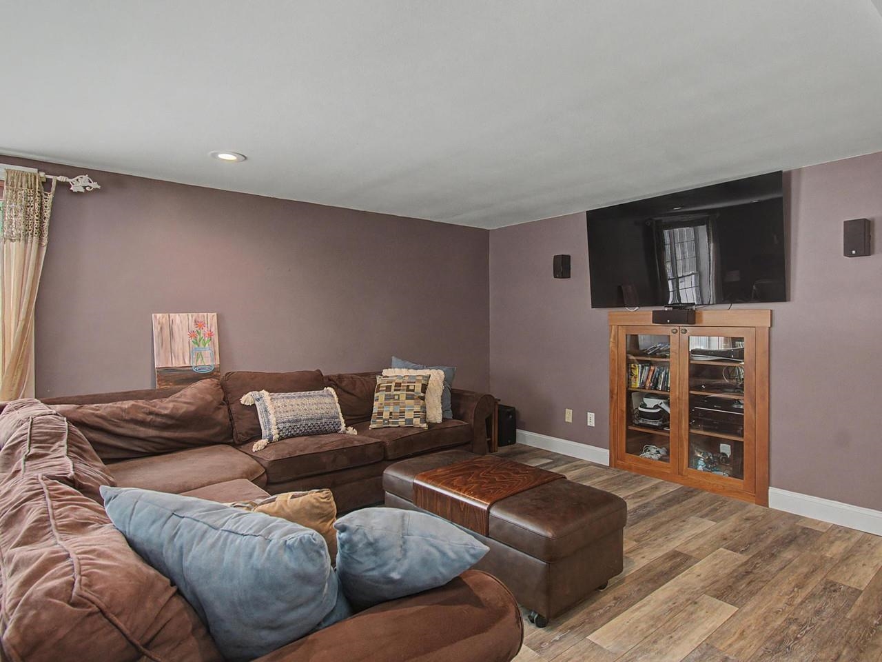 2 Sleepy Hollow Road Essex, VT 05452 - Photo 33 of 53