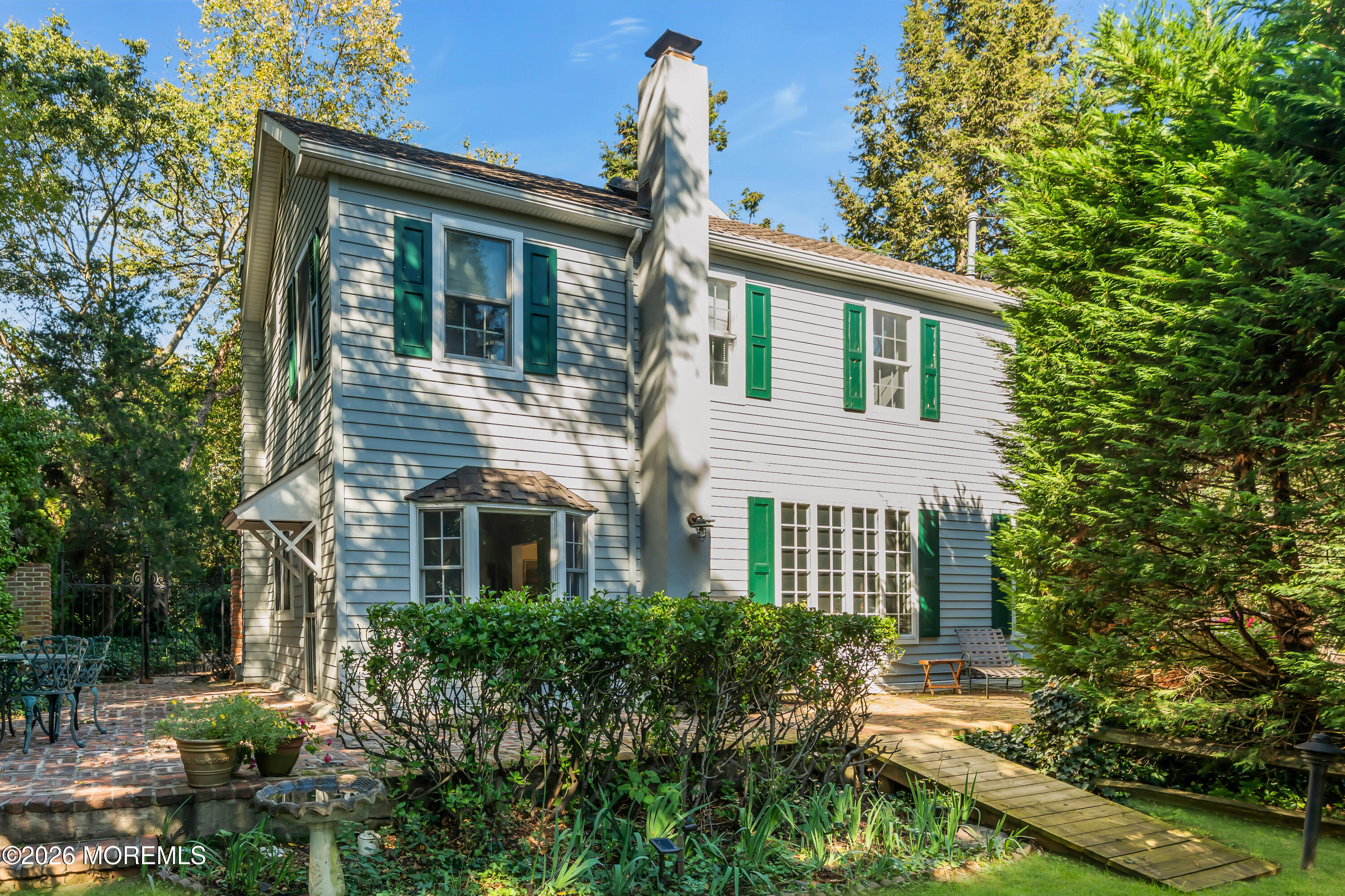 932 Navesink River Road Rumson, NJ 07760 - Photo 3 of 58 932 Navesink River Road Rear View