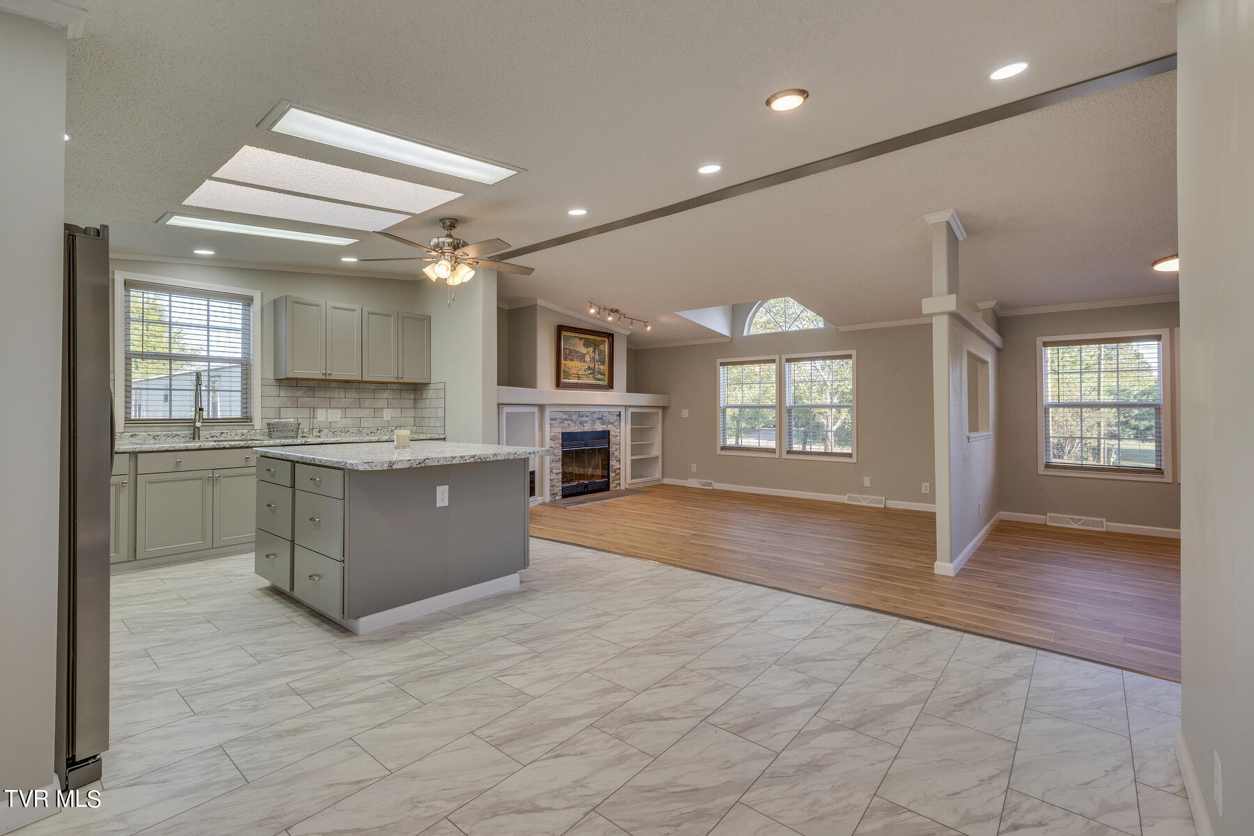 625 Arrowhead Loop Midway, TN 37809 - Photo 15 of 35 015