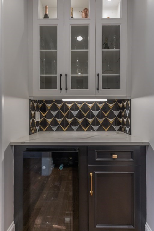 29 Mariella Way Dedham, MA 02026 - Photo 6 of 39 Gallery Image 6