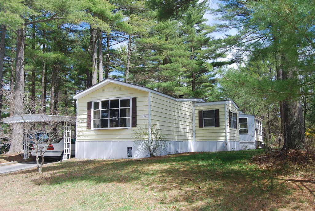 16 Roosevelt Ridge Carver, MA 02330 - Photo 1 of 22 Gallery Image 1