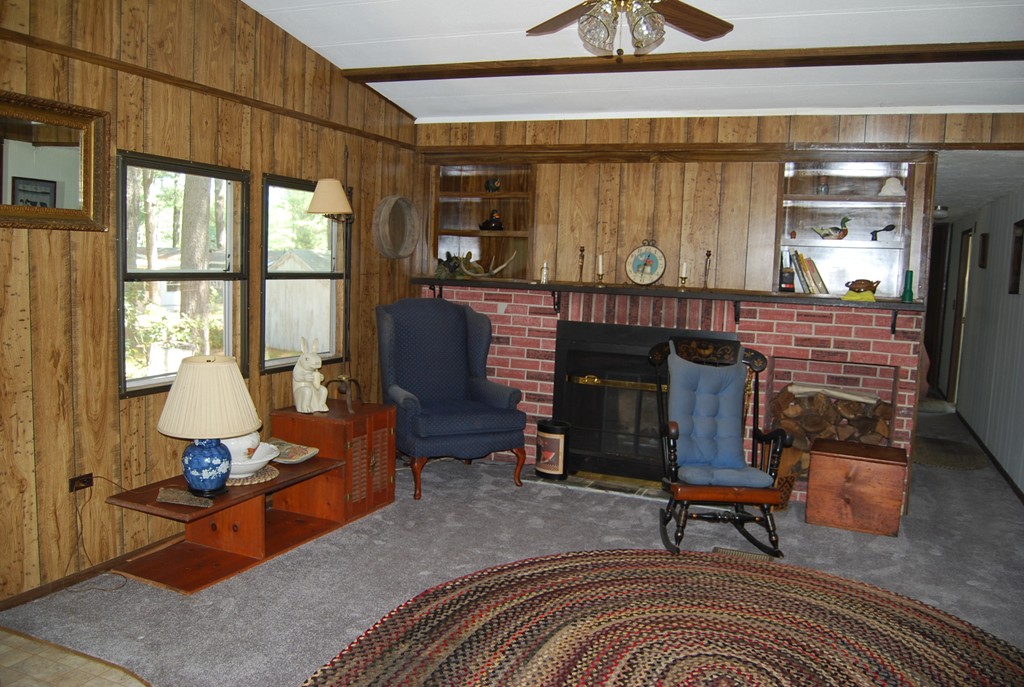 16 Roosevelt Ridge Carver, MA 02330 - Photo 3 of 22 Gallery Image 3