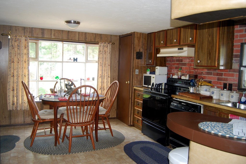 16 Roosevelt Ridge Carver, MA 02330 - Photo 6 of 22 Gallery Image 6