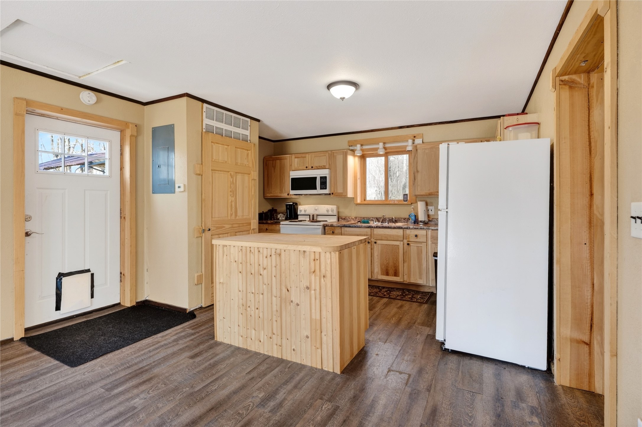 2205 9 3/4 Street Cumberland, WI 54829 - Photo 41 of 54