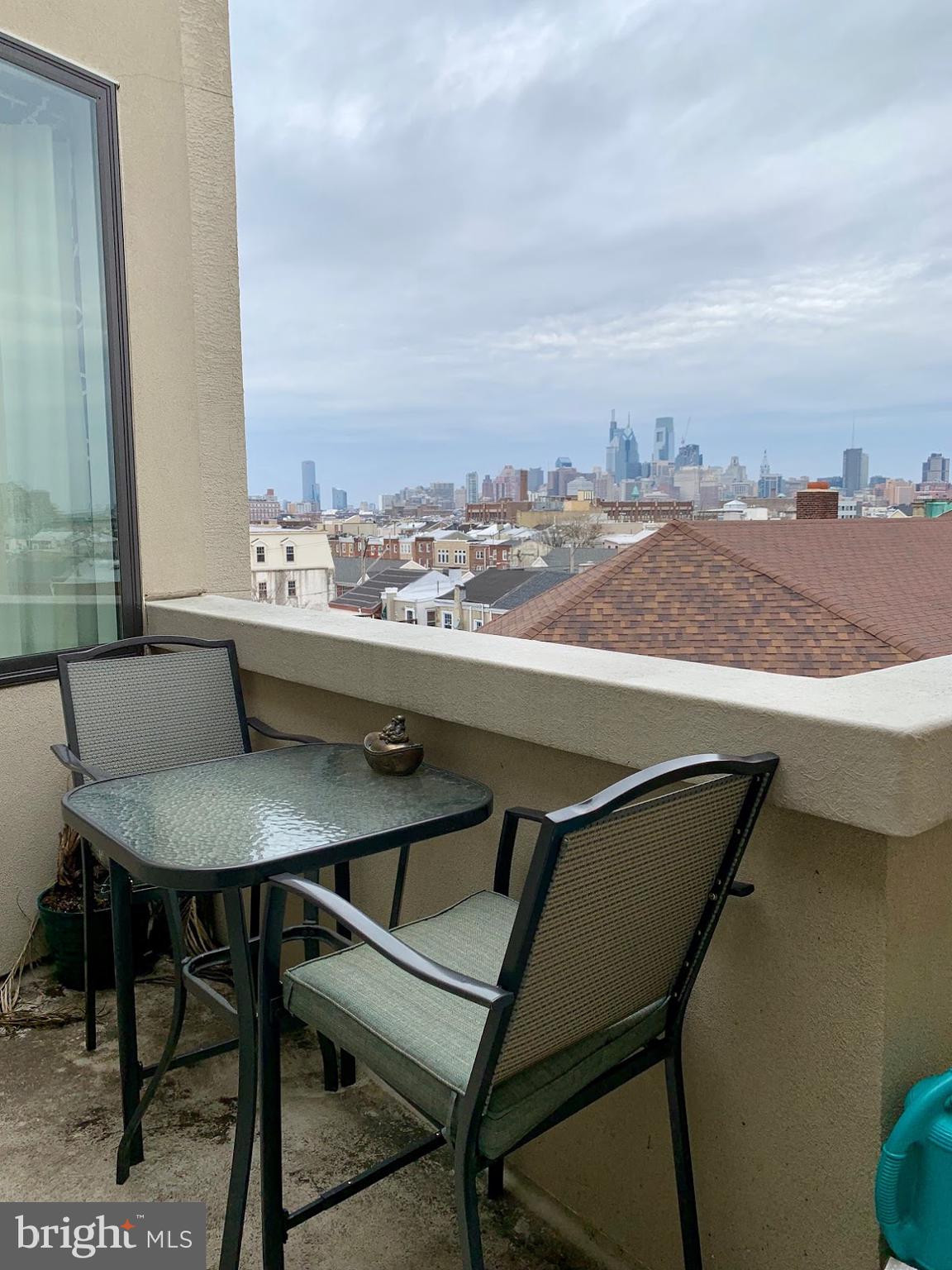 333 Earp Street, Unit 404 Philadelphia, PA 19147 - Photo 6 of 14