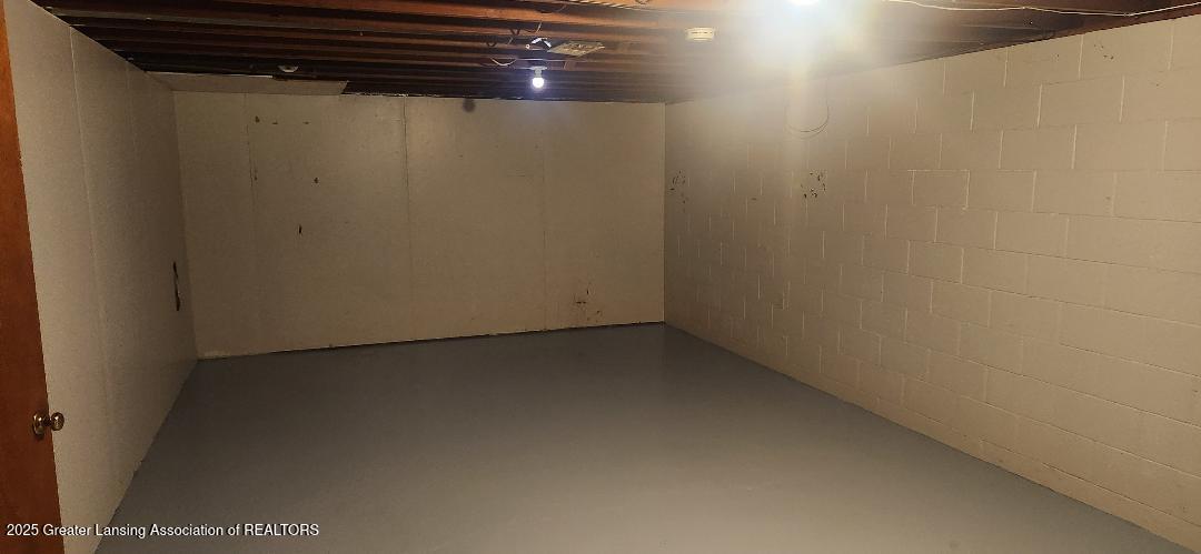 6622 North Aurelius Road Lansing, MI 48911 - Photo 16 of 32 rec room 6624