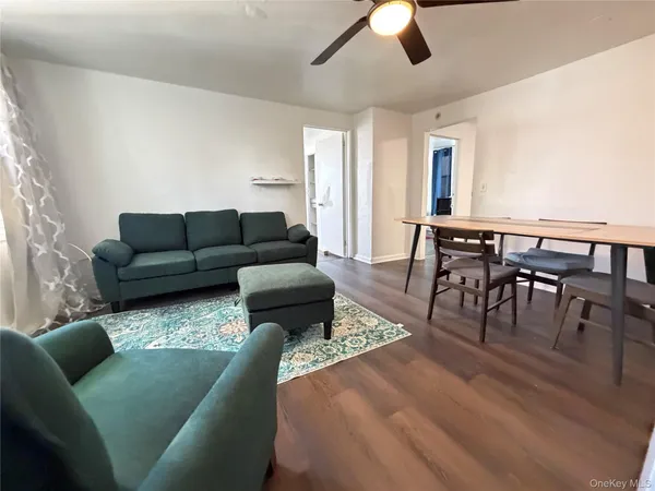 $2,150 | 82 Waring Place, Unit 2, Yonkers, NY 10703