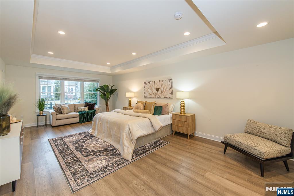 28 Spring Wolf Trail Franklin Lakes, NJ 07417 - Photo 10 of 27