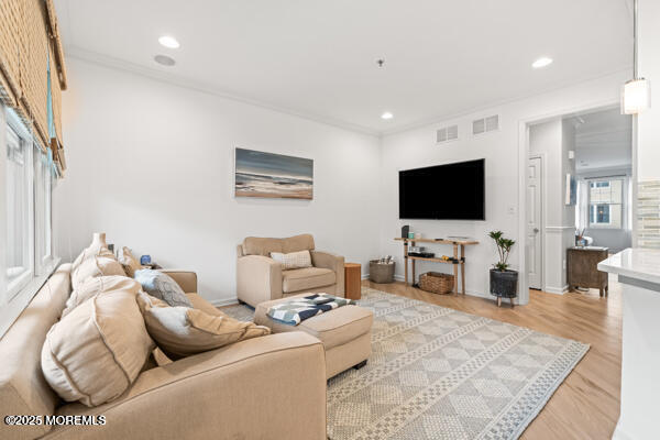 6 Greeley Terrace Long Branch, NJ 07740 - Photo 12 of 32 Den