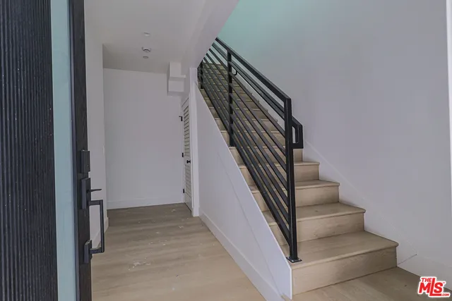 $5,945,000 | 11810 Gilmore Street, North Hollywood, CA 91606