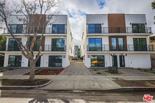 $5,945,000 | 11810 Gilmore Street, North Hollywood, CA 91606