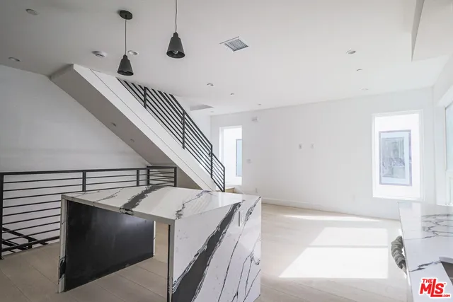 $5,945,000 | 11810 Gilmore Street, North Hollywood, CA 91606