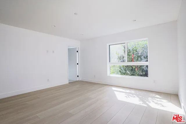 $5,945,000 | 11810 Gilmore Street, North Hollywood, CA 91606