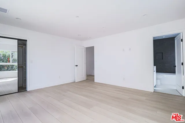 $5,945,000 | 11810 Gilmore Street, North Hollywood, CA 91606