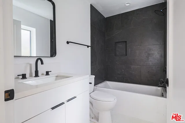 $5,945,000 | 11810 Gilmore Street, North Hollywood, CA 91606